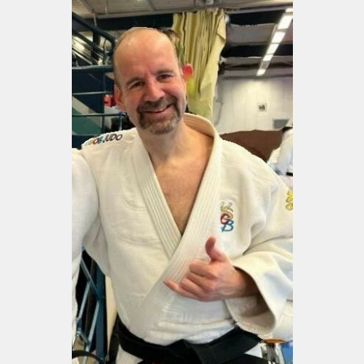 Fabrice Leonards